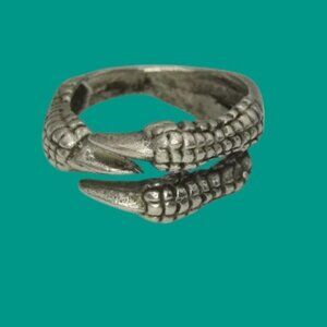 Vintage Sterling Silver Dragon Claw Ring Gothic Medieval Mystical Mythical